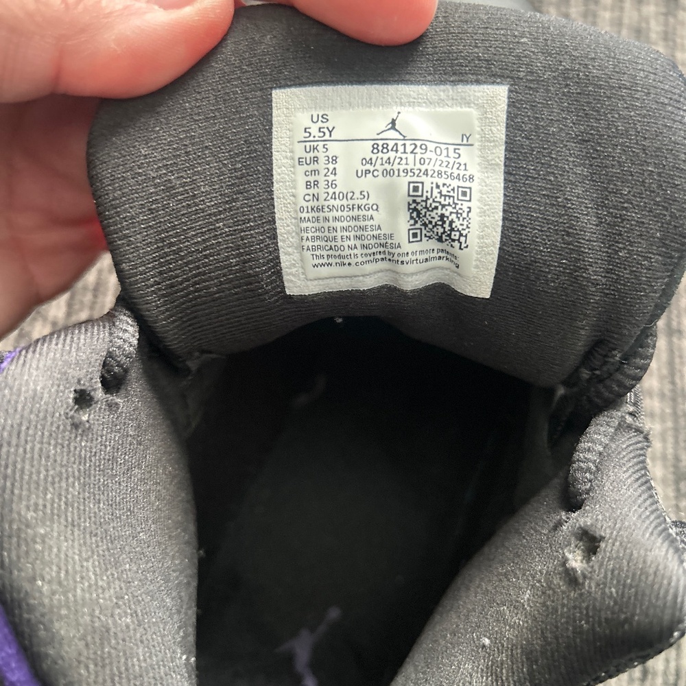 Nike Air Jordan 13 Retro "Court Purple" - GS 5.5Y (Women US 7.5) - Picture 5 of 8